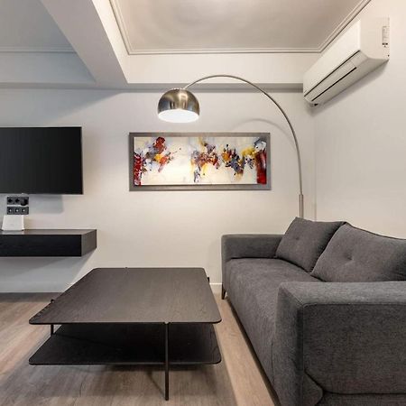 Brand-New , Delux Apt In Central Athens! Apartment Bagian luar foto